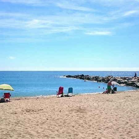Apartamento De Dos Dormitorios Junto A Mojacar Playa Garrucha Dış mekan fotoğraf