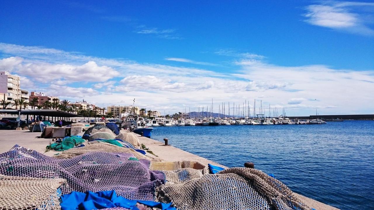 Apartamento De Dos Dormitorios Junto A Mojacar Playa Garrucha Dış mekan fotoğraf