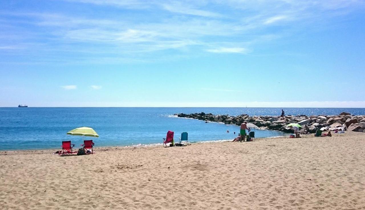 Apartamento De Dos Dormitorios Junto A Mojacar Playa Garrucha Dış mekan fotoğraf